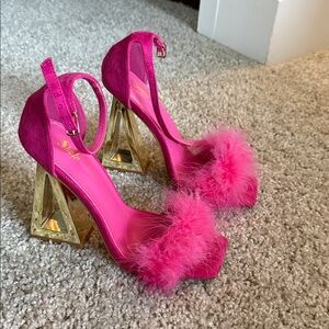 SHEIN Hot Pink Feathered Heels with Gold Accents